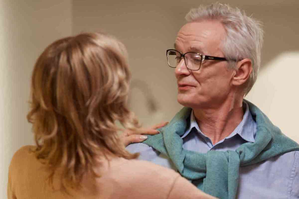 Mature dating website for marriage: how to meet people safely online